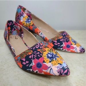Mix No. 6 Floral Print Flat, Pointed Toe, Like New Without Tags, Sz 11